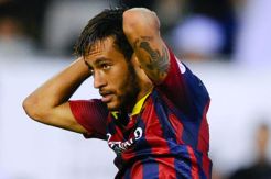 Neymar ngebet kembali main sebelum akhir musim