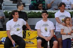 Demi amal Nadal & Courtois rela berjoget