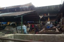 Pedagang Pasar Senen dibebani bayar listrik
