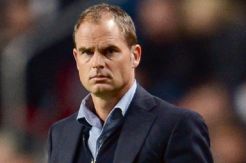 De Boer tak tertarik latih Spurs
