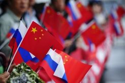 Lagi, China menentang sanksi baru AS terhadap Rusia