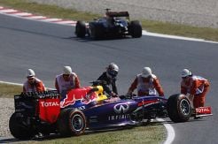 Vettel absen disesi latihan kedua