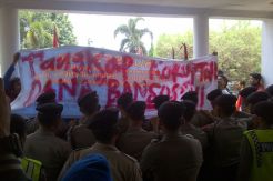 Kejari geledah ruang DPKAD Pemkot Bandung