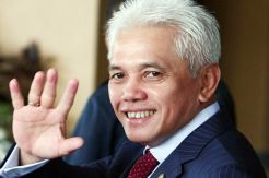 Hatta akan umumkan kabar...