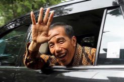Wali Kota Solo minta Jokowi jangan setengah-setengah