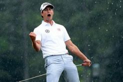 Adam Scott simpan rahasia...