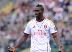 Milan Ingin Lego Balotelli