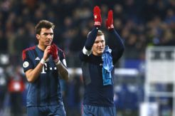 Mandzukic-Schweinsteiger Absen di Final DFB Pokal