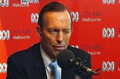 Dicurhati PSK, PM Australia Main Mata