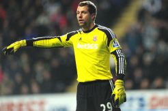 Stoke City Perpanjang Kontrak Thomas Sorensen