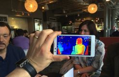 Google Luncurkan Tanggo 3D Tablet Scanning