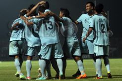 Persela ke Madura Membusungkan...