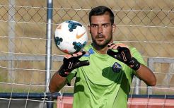 Terancam Ditinggal Courtois, Atletico Gaet Kiper Getafe