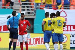 Sterling Ikuti Jejak Beckham, Rooney dan Gerrard
