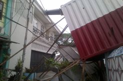 Rumah yang Tertimpa Crane Milik Pejabat di Kementerian Koperasi