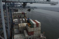 Asosiasi Setuju PenyesuaianTarif CHC di Priok