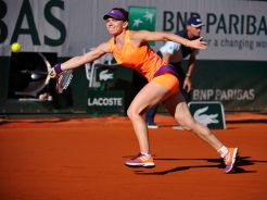 Tinta Emas Halep Sudah Digoreskan