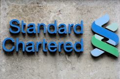 Standard Chartered Incar Pertumbuhan Nasabah 15%
