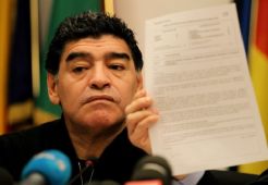 Soal Qatar 2022, Maradona...