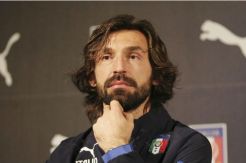 Inggris Berikan Hormat Kepada Pirlo
