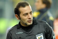 Wasit Ini Bikin Inggris Alergi