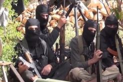 Bergaya Boyband, Militan  Tuntut Pembebasan Tahanan di Libanon