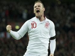 Rooney Serang Wartawan
