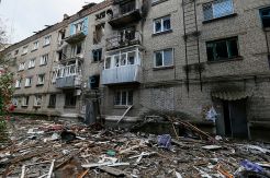 Operasi Militer Ukraina Telan 100 Warga Sipil