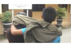 Mesum di Warnet, Sepasang Palajar SMP Kepergok Polisi