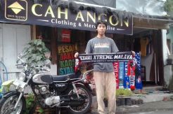 Manfaatkan Peluang Bisnis dari Suporter Bola