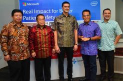 Microsoft Dorong Developer...