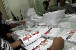 KPUD Bangkalan Kerahkan 40 Pelipat Surat Suara Pilpres