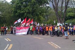 Pedagang Asongan Kereta Datangi Istana Negara