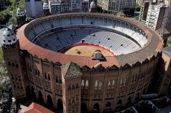 Arena Adu Banteng Ini, Bakal Jadi Masjid Terbesar Ke-3 Sejagad