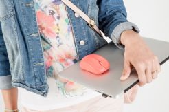 Koleksi Warna Terbaru Mouse Logitech M235