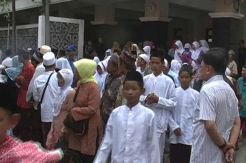 Setiap Hari, 10 Ribu Peziarah Kunjungi Makam Gus Dur