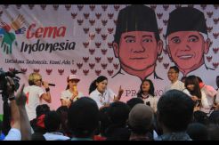 Para Artis ini Ngabuburit sambil Galang Dukungan