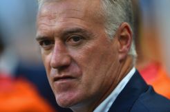 Fokus Nigeria, Deschamps Ogah Pikir Juara