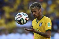 Neymar Curhat Soal Penalti