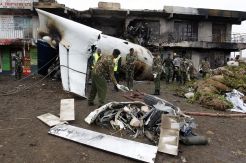 Pesawat Tabrak Gedung di Kenya, 4 Tewas