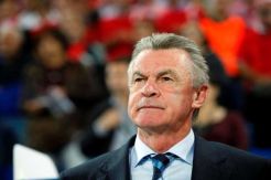 Ottmar Hitzfeld Tinggalkan...