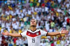 Goetze Kehabisan Kata-kata