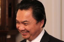 Dino Patti Djalal Jadi Dewan Komisaris PTPN XIII