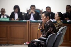 Satu Jam Diperiksa, Panitera MK Pilih Irit Bicara