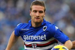 Bek Sampdoria Ingin...