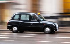 Uber Rilis Fitur Baru Uberpool untuk Taksi