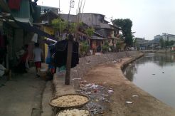Bangunan Liar di Bantaran Kali Mookevart akan Ditertibkan