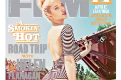Helen Flanagan Tampil Seksi Bersama Mustang Merah