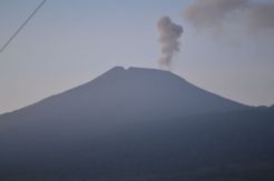 Aktivitas Gunung Slamet Meningkat, Warga Was-was