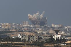 Israel Lanjutkan Serangan, Bocah 10 Tahun Jadi Korban Pertama